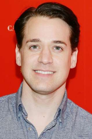 T.R. Knight - people